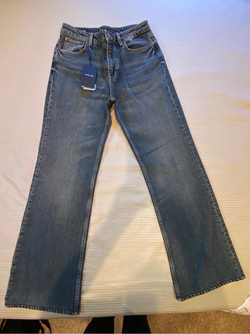 Massimo Dutti Women's Flared Jeans in Medium Blue